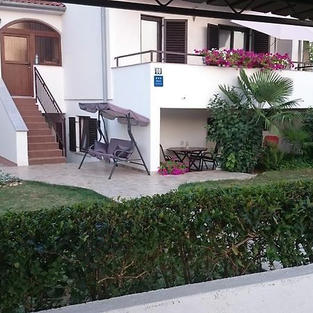 Apartment Devcic ポレッチ エクステリア 写真