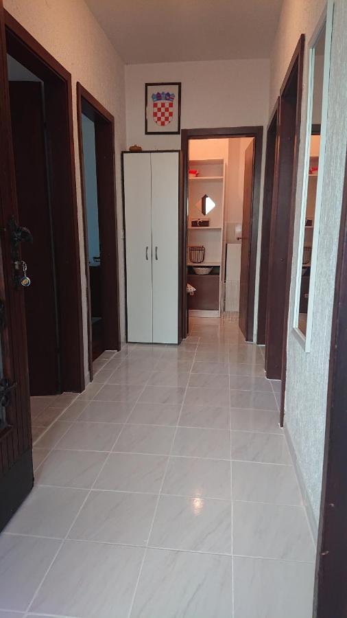 Apartment Devcic ポレッチ エクステリア 写真